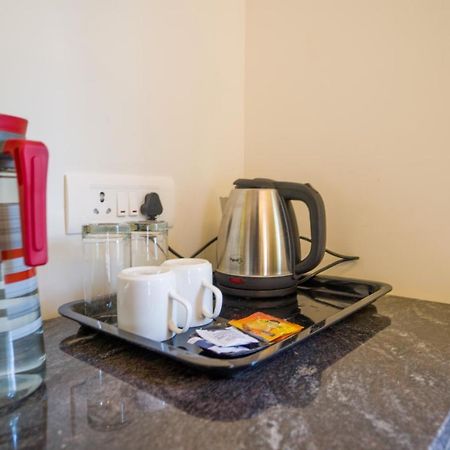 Marine Studios By Le Pension Stays Marmagao Esterno foto