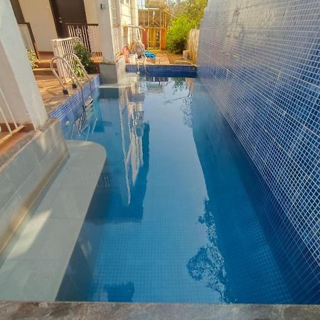 Marine Studios By Le Pension Stays Marmagao Esterno foto