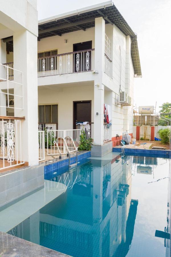 Marine Studios By Le Pension Stays Marmagao Esterno foto