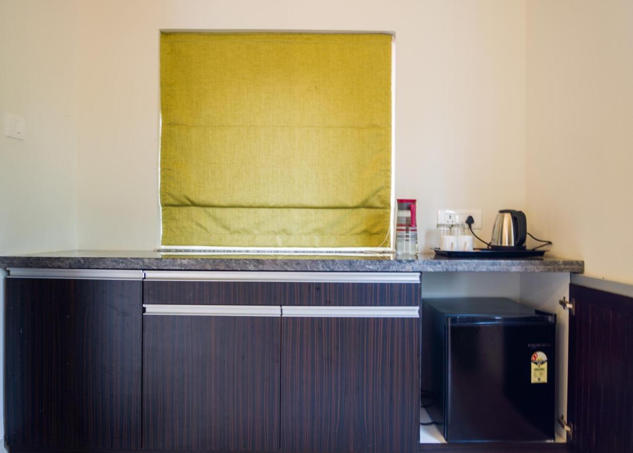 Marine Studios By Le Pension Stays Marmagao Esterno foto